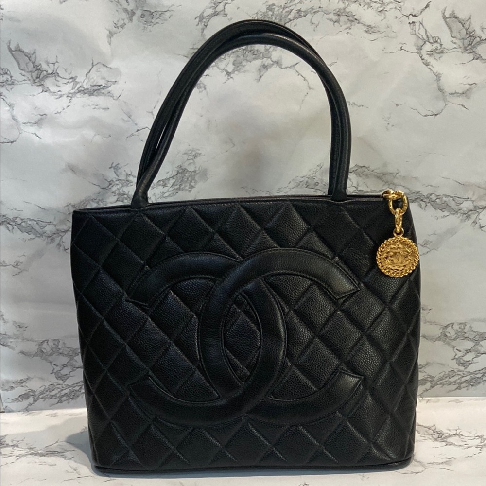 Chanel Black Quilted Caviar leather Medallion Tote